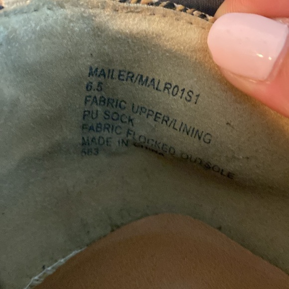 Steve Madden leopard causal shoes - Picture 3 of 3